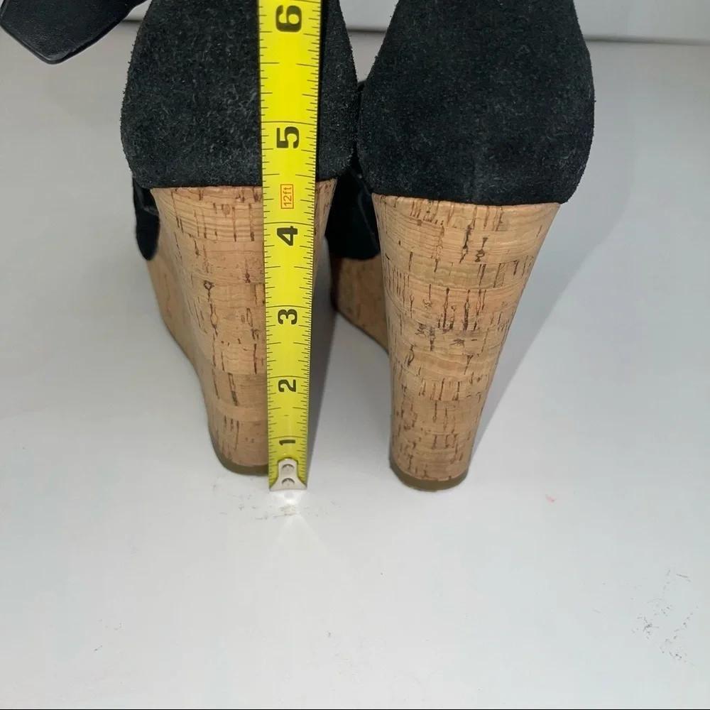 Marc Fisher Black Leather Hayo Wedge Platform Sandal 6